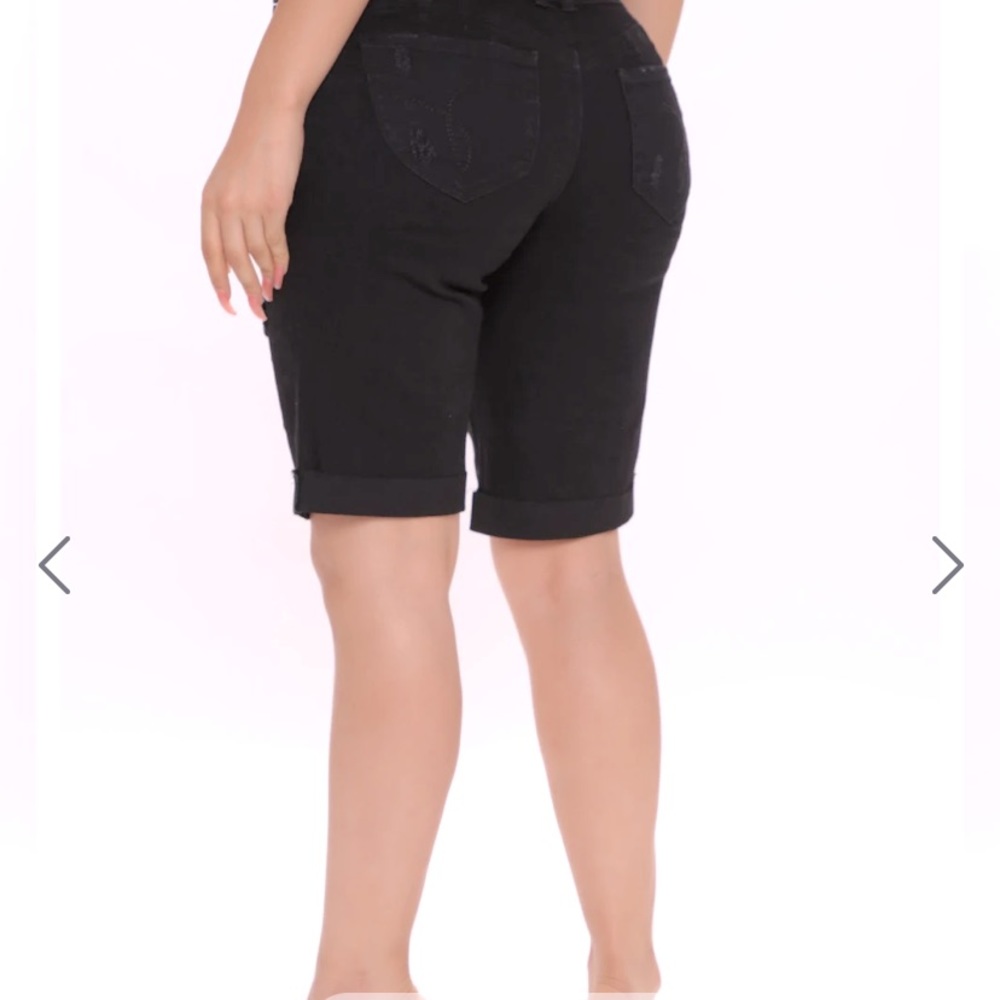 Lift that 🍑 with Black Bermuda Shorts!